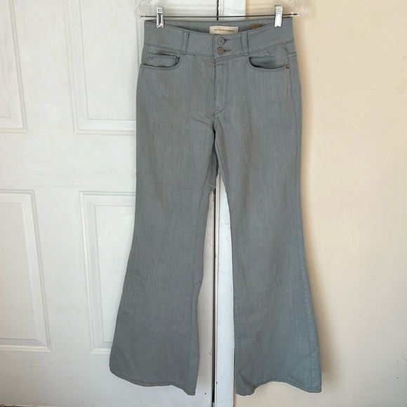 Pilcro Green Low Rise Bootcut Jeans Size 27 - Picture 2 of 10